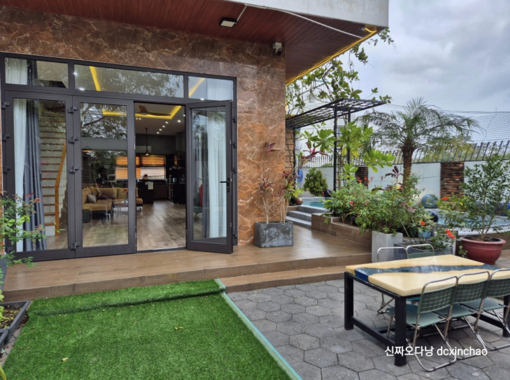 다낭 4룸 풀빌라 | 프라이빗 수영장이 있는 다낭 독채빌라 Ảnh màn hình 2026 08 12 lúc 16.02.51